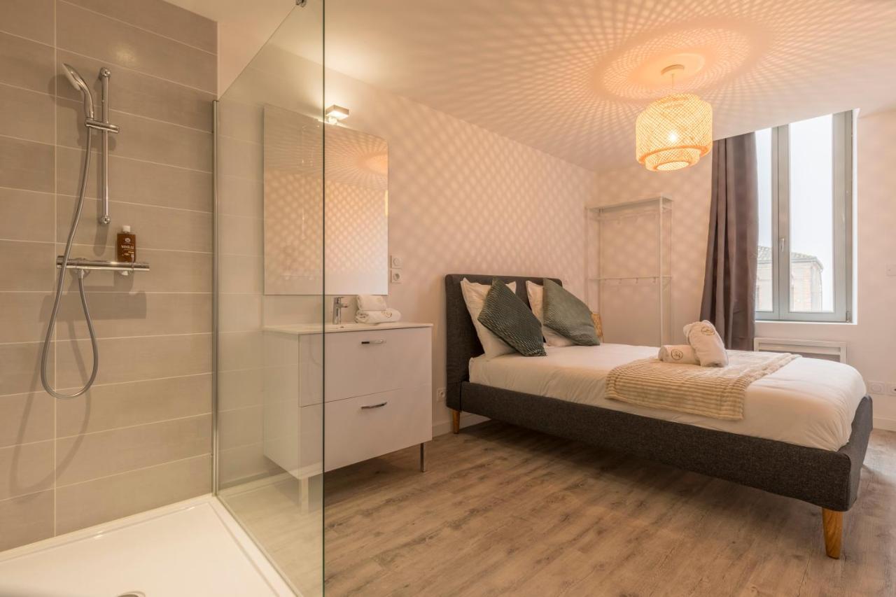 Atypique - 2 Chambres Avec Salles De Bains, Cuisine Equipee, Parking Gratuit Castelsarrasin Εξωτερικό φωτογραφία